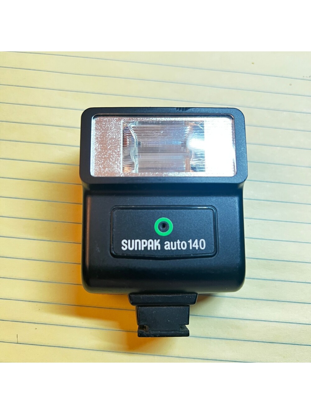 Sunpak Auto 140 Camera Flash - Vintage Classic Flash Unit